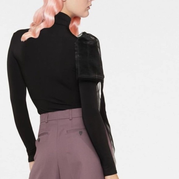 Mock neck spandex top with large organza bow - Picture 3 of 5